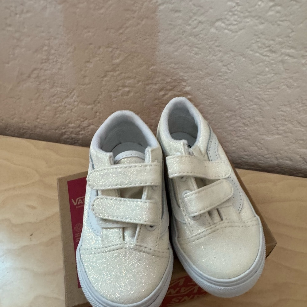 Vans White Velcro Sneakers Classic Design